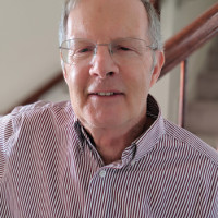 Lyle  Poe